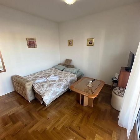 Apartment Stex 4 Подгорица Экстерьер фото
